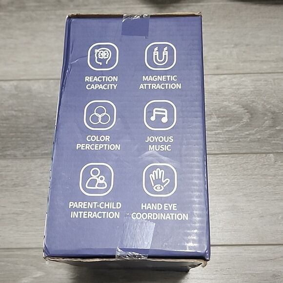 Magnetic Bird Feeding Game with Woodpecker Worm Toy - Picture 2 of 3